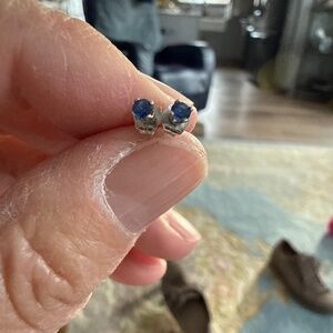14k White Gold Dainty Ceylon Blue Sapphire Studs 2.65mm